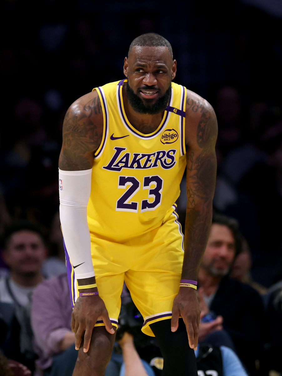 IM电竞官网关于赛后欧篮联焦点战；洛杉矶湖人内部沟通；话题不断；心理建设被强调的信息