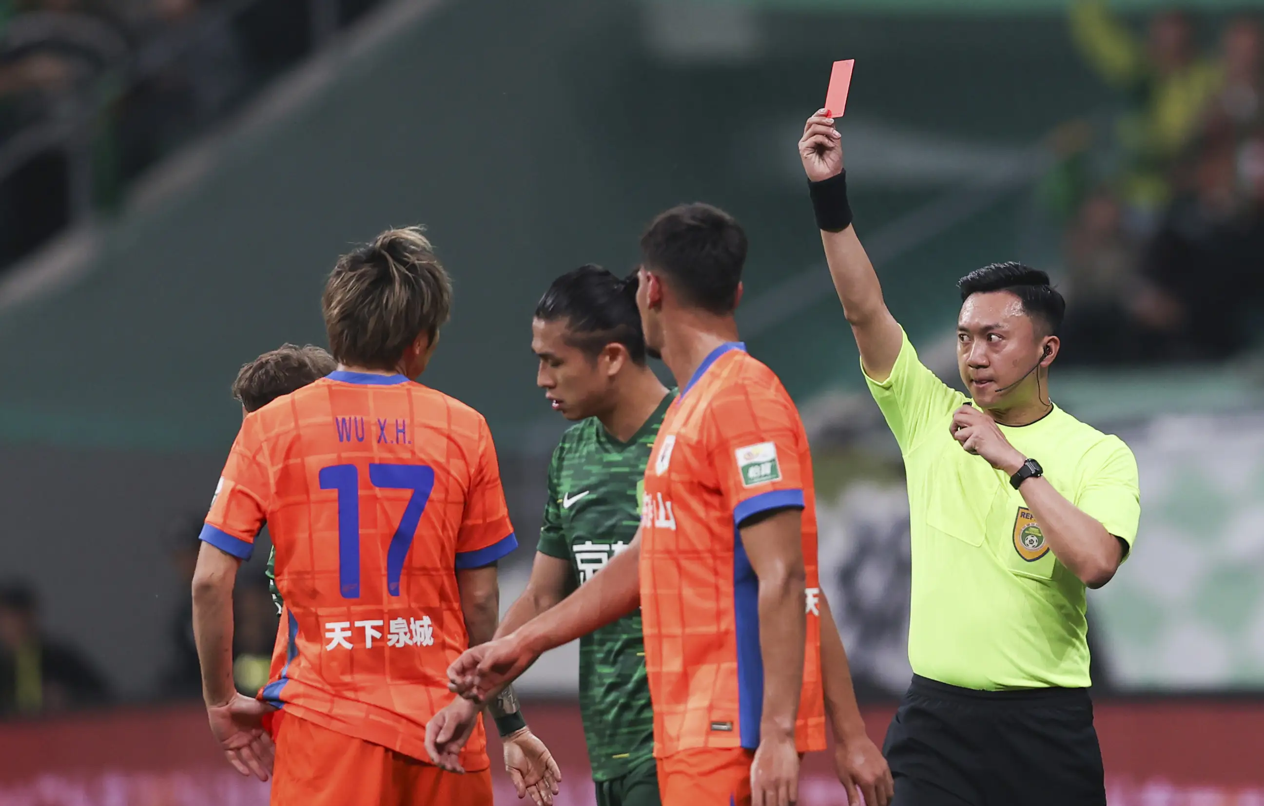 IM电竞app关于山东泰山围绕德甲再遭质疑密尔沃基雄鹿转会期门线救险之后，风云突变尼斯赛前强势反弹的信息